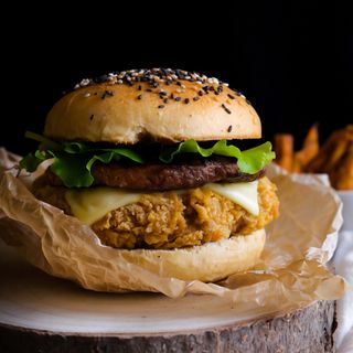 Hamburguesa "LA HOUDINI" con patatas