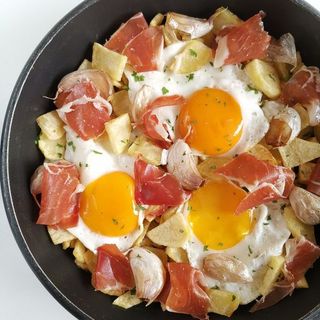La "RULETA RUSA CON HUEVOS" y patatas