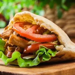 7. Doner pita kebab solo carne
