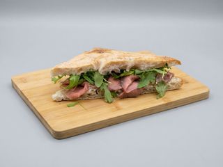 Focaccia Roast Beef