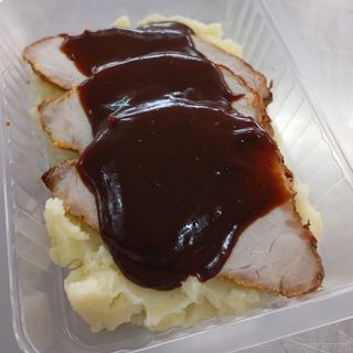 Lomo Asado En Su Jugo Con Puré De Patata