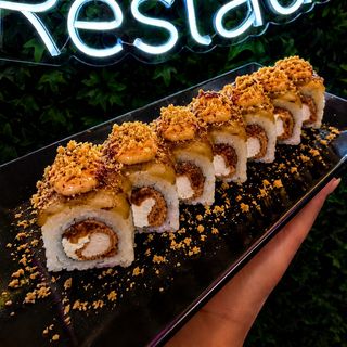 Perreo Hot Roll