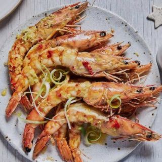 Grilled king prawns 