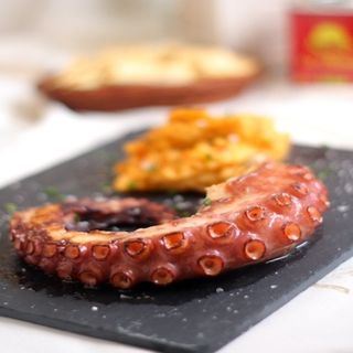 Pata De Pulpo A La Parrilla