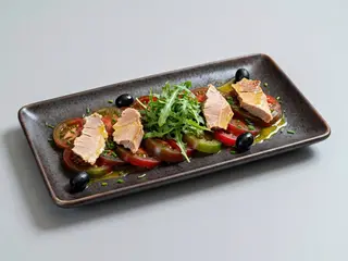 Ensalada De Ventresca Kumato