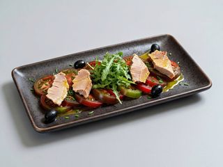 Ensalada De Ventresca Kumato
