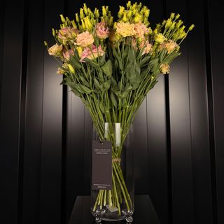 Arreglo Premium de Eustomas en Jarrón