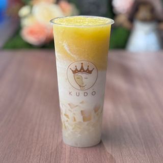 (26) Yogurt helado de piña 