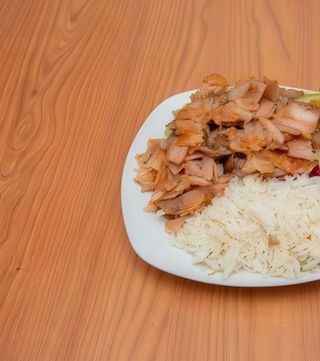 Menú plato con arroz