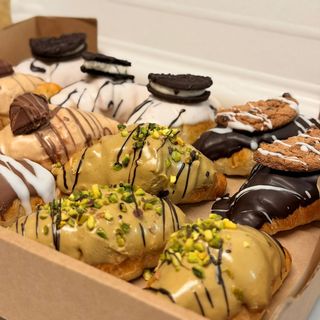 Cajas mini cruasanes variados (grande 12u)