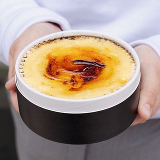 Tarta pequeña de Piononos de Rey Fernando