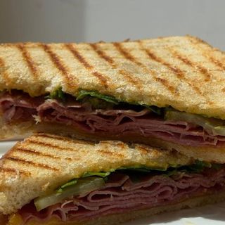 BIKINI PASTRAMI