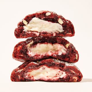 Red Velvet Cheesecake