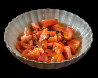 Ensalada de tomate aove