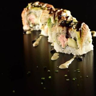 C2.Rollito dragón (8 pzs.)