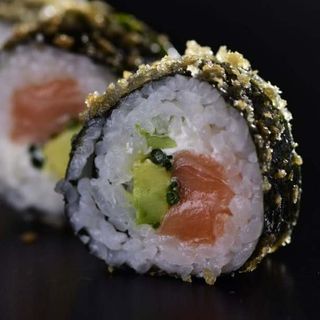 C4.Rollito hot Philadelphia (6 pzs.)