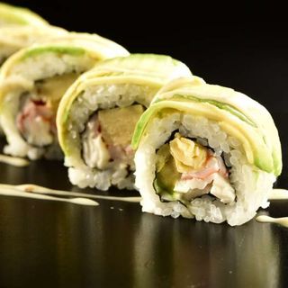 C6.Rollito kani (8 pzs.)