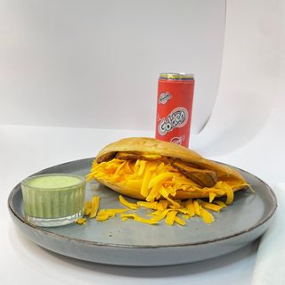 Empanada La Operada (Individual)