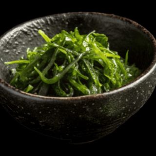 1. Ensalada wakame