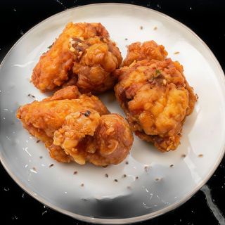 48. Karaage de pollo