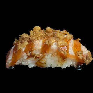 75. Nigiri de salmón flameado crispy 2u.