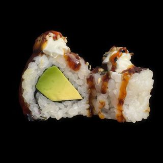 110. Uramaki aguacate 8u.