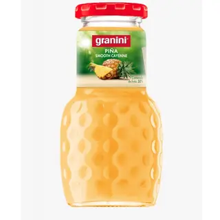 Zumo Piña
