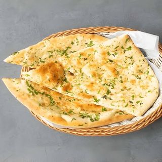 Naan de ajo 