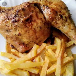 Pollo asado con patatas