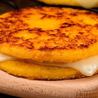 Arepa de Choclo con queso