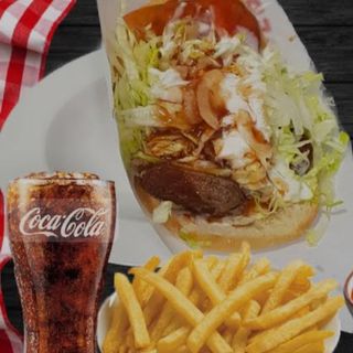 2 kebab + 2 patatas + 2 Refrescos Lata 