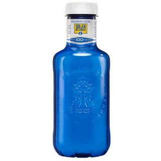 Agua mineral solan de cabras