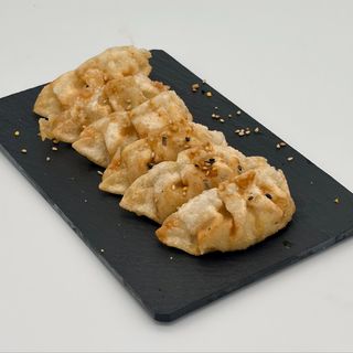 Gyozas de Cerdo y verduras (6 Uds)