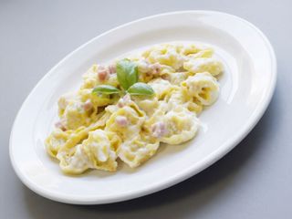 Ravioli Panna E Prosciutto