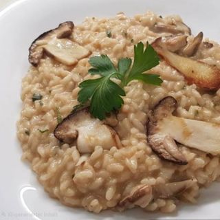 Risotto Ai Funghi Porcini Solo para 2 personas (Portiones)