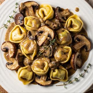 Tortellini alla Cacciatora