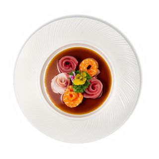 84. Carpaccio de sashimi (15 pzs.)