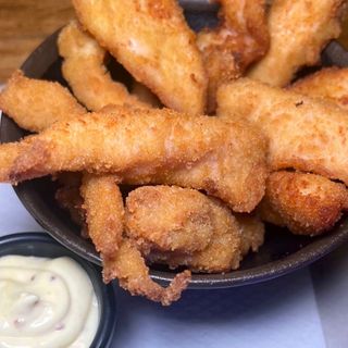 Tiras De Pollo Empanado