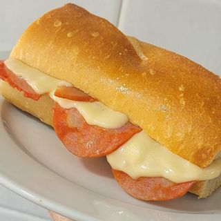 Combo Bocadillo lomo y queso