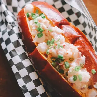 Lobster roll