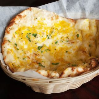 Naan con ajo