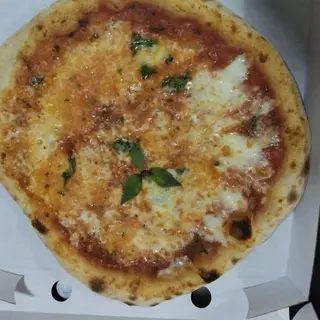 Pizza Margarita 30 Cm.