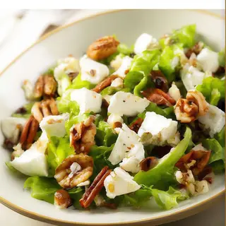 Ensalada De Queso De Cabra