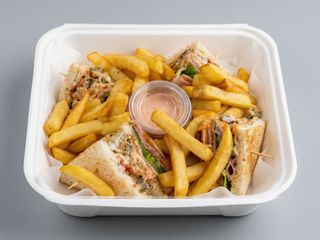 CLUB SANDWICH COMPLETO