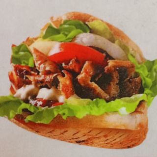 Pita Mixta (Pollo y Ternera)