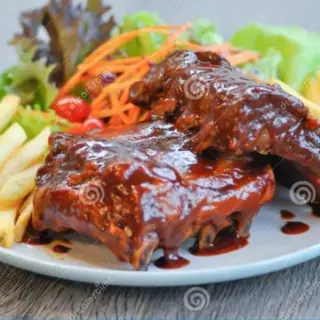 Costillas de cerdo a la brasa