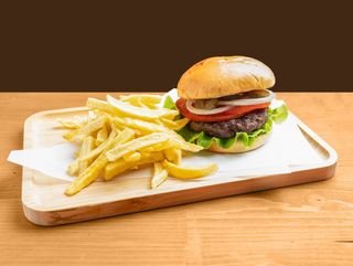 Hamburguesa Clásica Mas Ración De Patatas