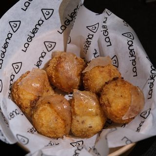 Croquetas de Jamón con Velo de Papada