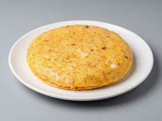 Tortilla de chosco y queso parmesano