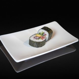 115.Futomaki de atún